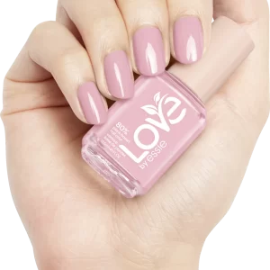 LOVE BY ESSIE Nagellack 50 FREE IN ME 17