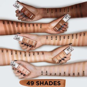 L'Oréal Paris Foundation Perfect Match, deckendes Make Up - perfekte Verschmelzung mit dem Hautton & 24h Feuchtigkeit 13