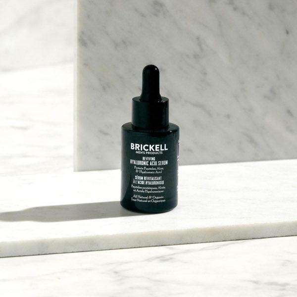 Brickell Anti-Aging-Hyaluronsäure-Serum für Männer für das Gesicht, belebendes Tagesserum für Männer, Natürliches und Organisches Vitamin-C-Gesichtsserum mit Proteinpeptiden, 30 ml, parfümfrei 3