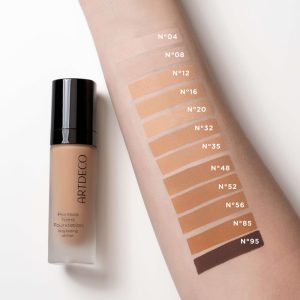 ARTDECO Perfect Teint Foundation - langanhaltende, flüssige Foundation ohne Öl und ohne Maskeneffekt - 1 x 20 ml 11