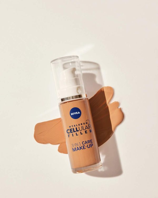 NIVEA Hyaluron Cellular Filler 3in1 Pflege Make-Up Dunkel (30 ml), feuchtigkeitsspendende Foundation mit Hyaluron, Gesichts für einen ebenmäßigeren Teint 3