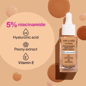 Wet n Wild Bare Focus Niacinamide Skin Tint, Leichte Foundation mit Aufbaubarer Formel, Angereichert mit Hyaluronsäure und Vitamin E für einen Strahlenden Look, Light Medium Sand 28